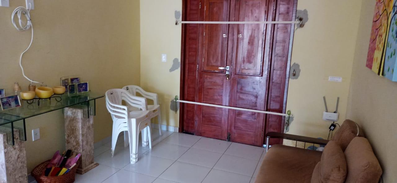 Casa à venda com 4 quartos, 200m² - Foto 17