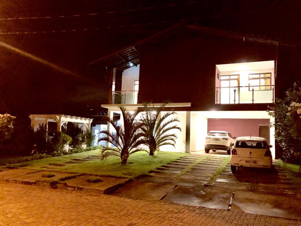 Casa de Condomínio para alugar com 5 quartos, 400m² - Foto 18