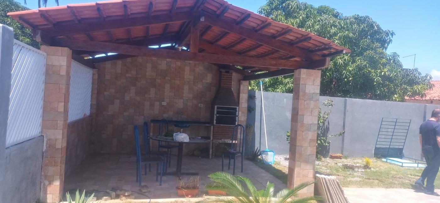 Casa à venda com 6 quartos, 250m² - Foto 4