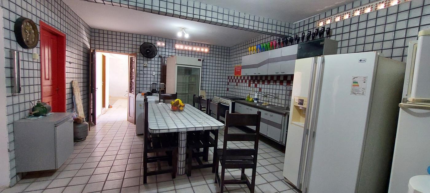 Casa à venda com 10 quartos - Foto 11