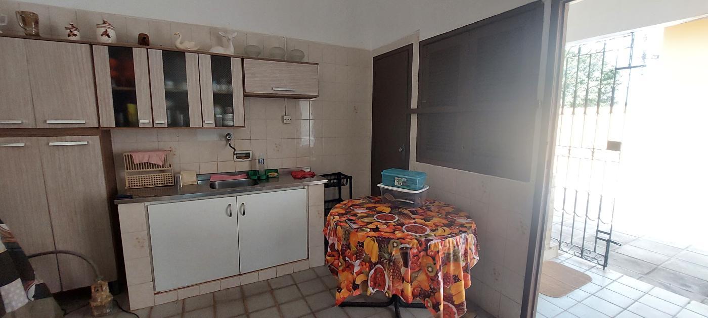 Casa à venda com 3 quartos, 1080m² - Foto 26