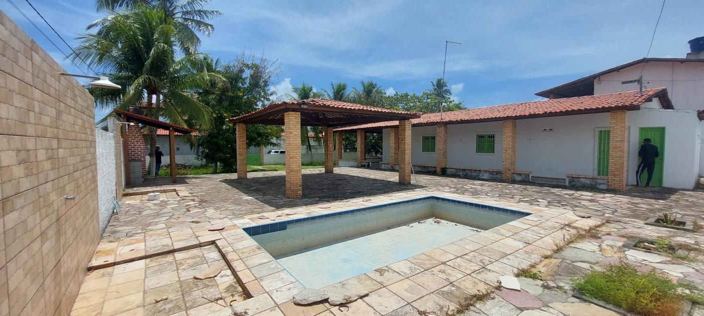 Casa à venda com 3 quartos, 720m² - Foto 17