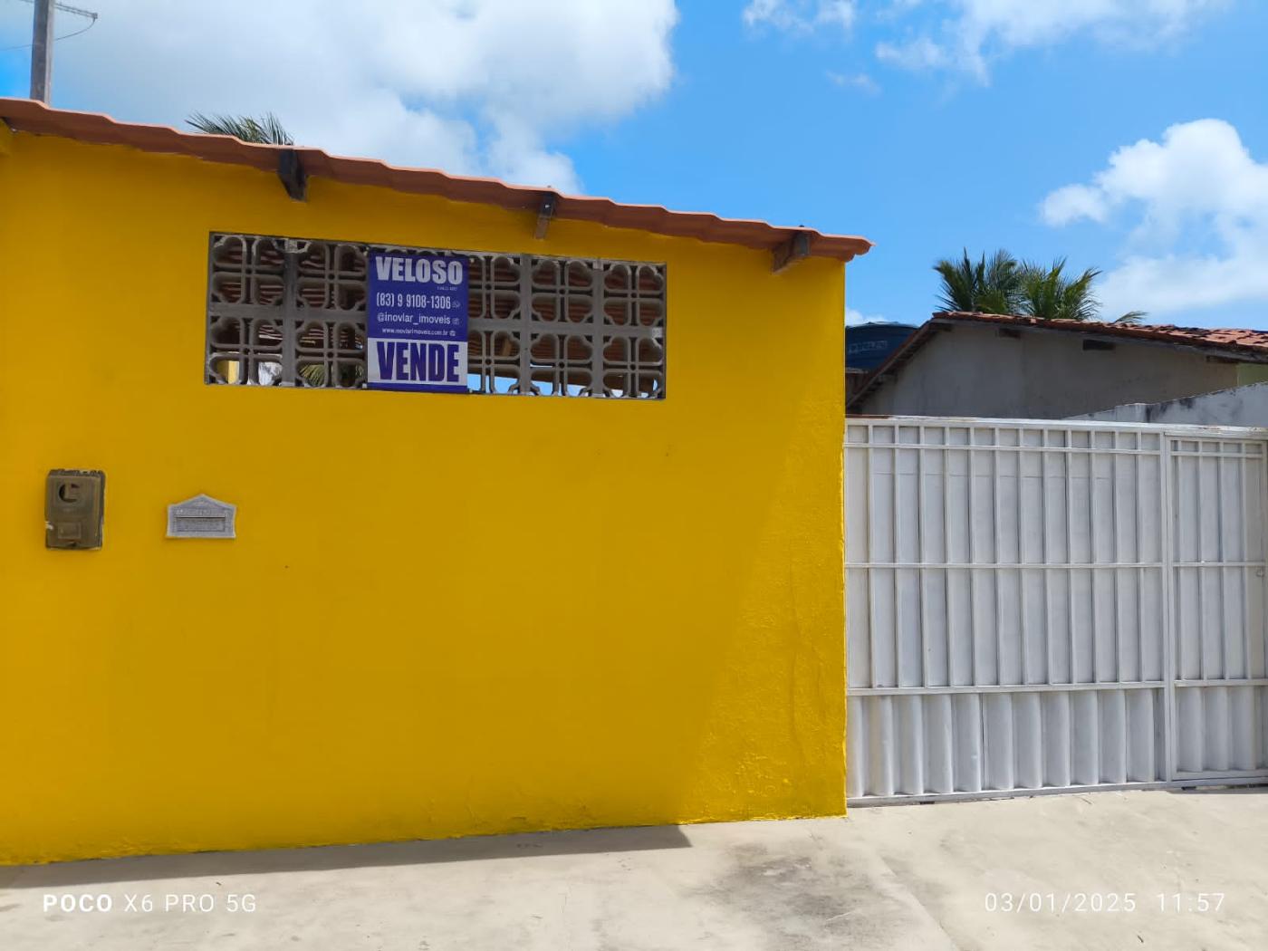 Casa à venda com 3 quartos - Foto 1